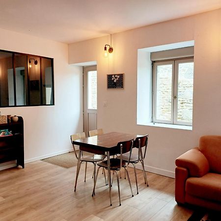 La Garenciere - Les Hirondelles Villa Champfleur  ภายนอก รูปภาพ